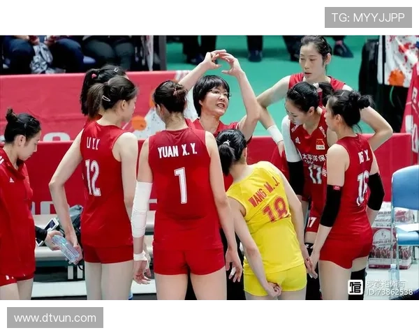 南京排球队与西安排球队赛后状态分析与复盘探讨 南京排球队与西安排球队赛后状态分析与复盘探讨